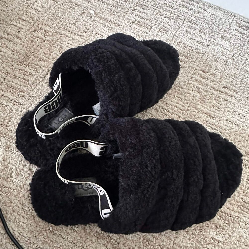 UGG Fluff Yeah Slide Black Elastic Strap Slipper Sandal Size 6 Cozy Loungewear - Picture 3 of 5